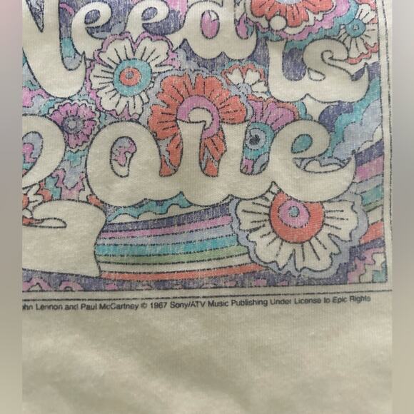 Beatles All you need is love tee Size 4 year old - Picture 7 of 7